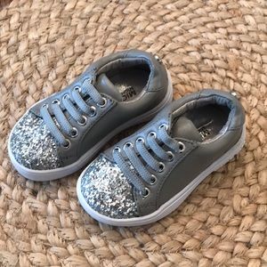 Michael Kors Girls Toddler Shoes—Sparkly Grey